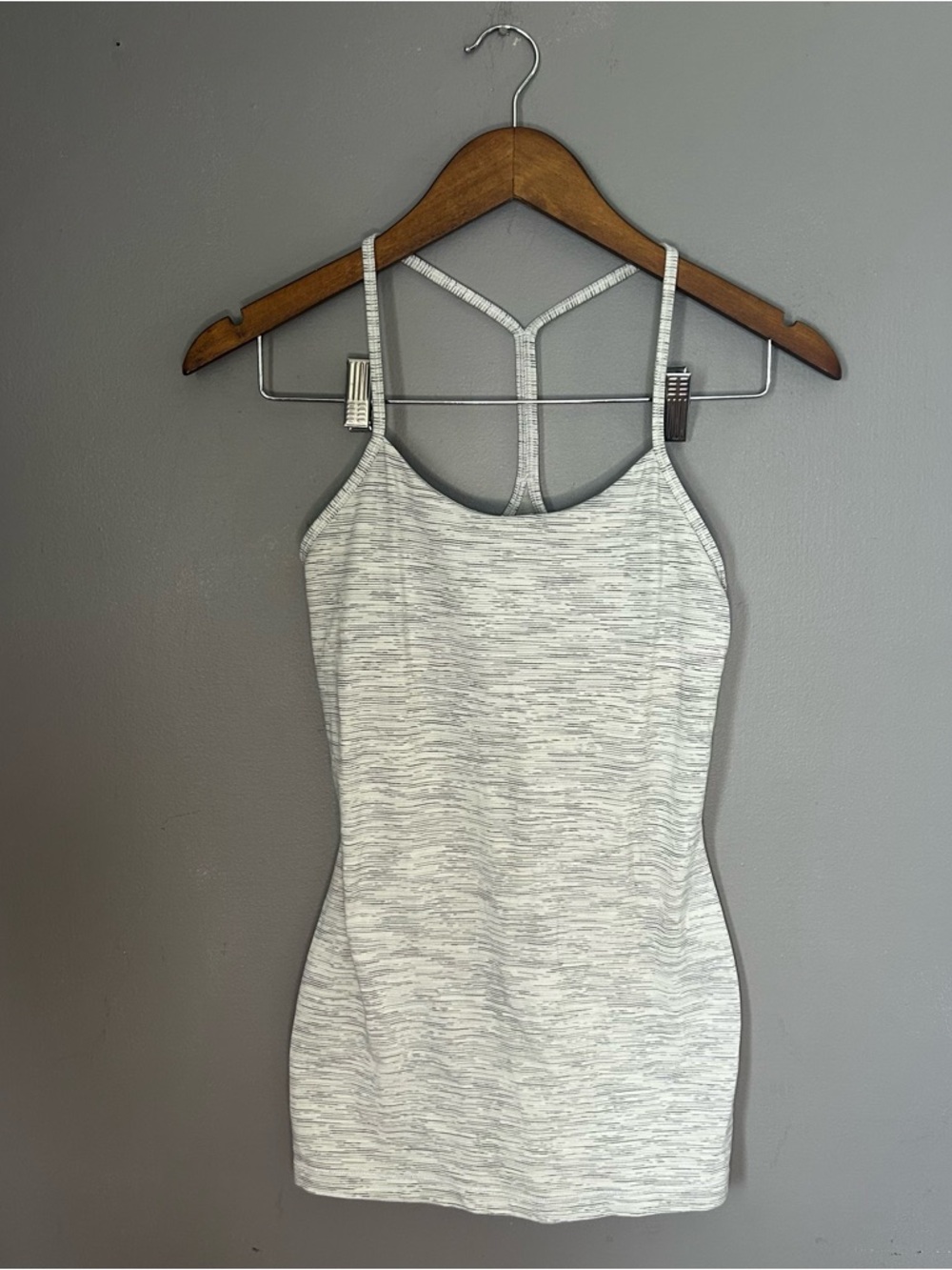 Lululemon Built In Bra Tank Top Size 4 Gray Striped Racerback Athletic